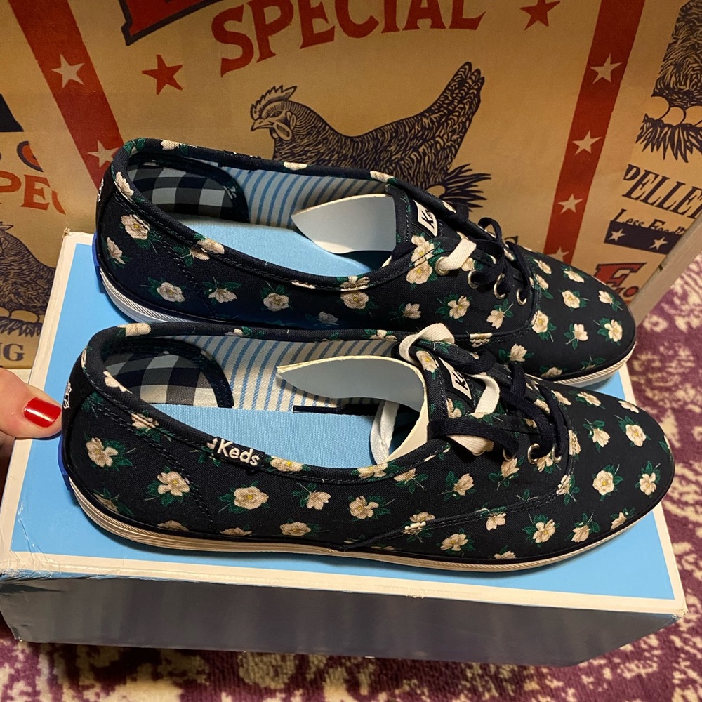Summer Vibes!  KEDS ❤️ DRAPER JAMES MAGNOLIA NAVY NWB 8